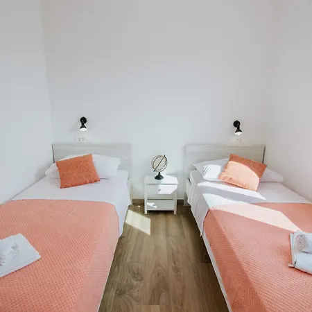 Apartment Spacious Luxury