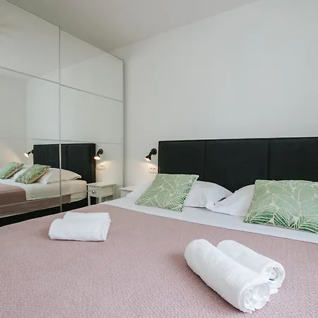 Spacious Luxury Apartment
