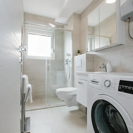 Apartment Spacious Luxury